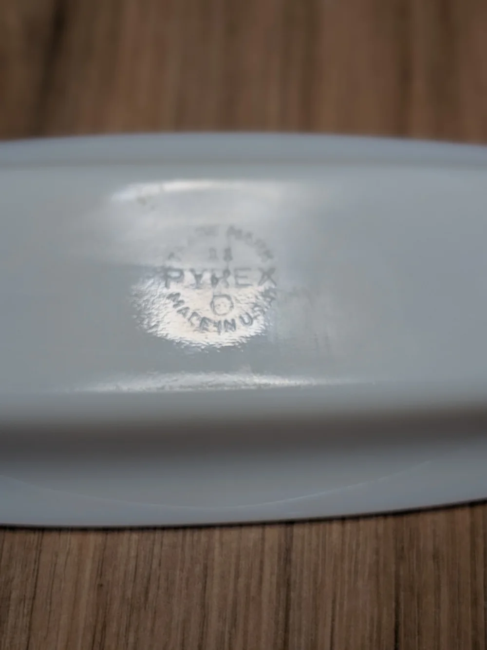 Pyrex White Rectangular Glass Serving Dish